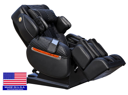 Luraco's studio photo of the i11 in black, reclined, the same outside size as the Big and Tall Edition