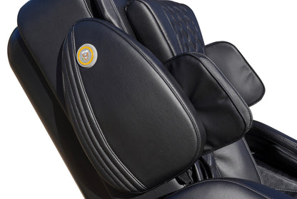 Close up of the Luraco Model 3 Hybrid SL shoulder massager
