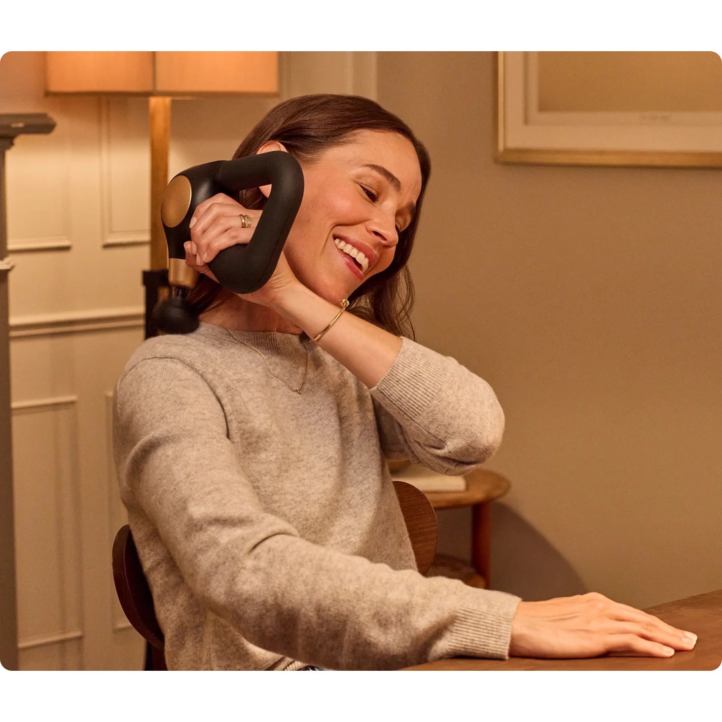 Theragun Sense G2 — smart quiet percussive therapy device by Therabody — product view 7