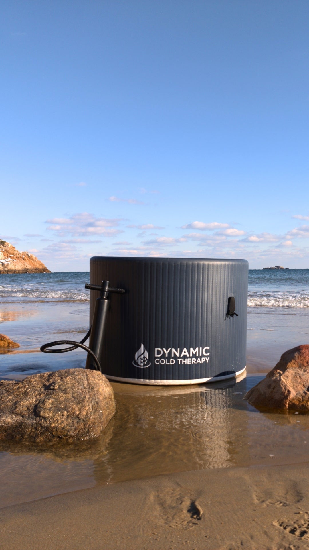 DCT Round Inflatable cold plunge on a beach
