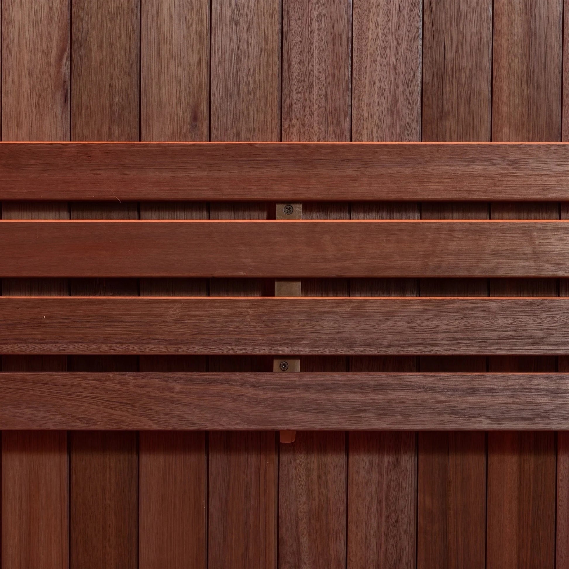 Bench slats and Thermo Grandis wall cladding inside the CT Element Studio
