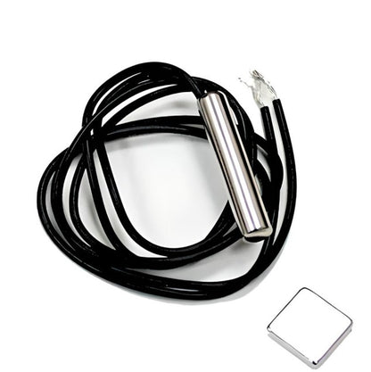 HUUM UKU door sensor with its cable and magnet