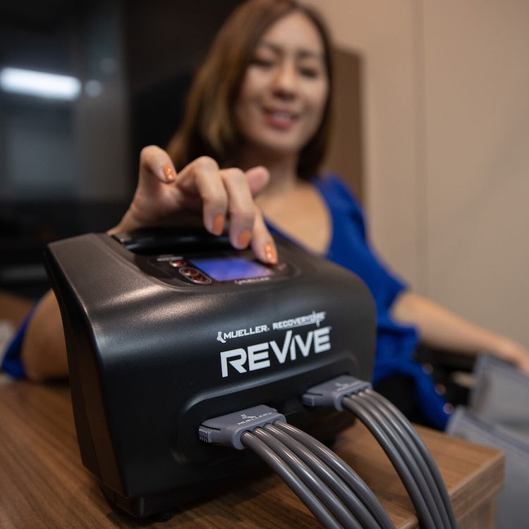 Mueller REVIVE M4 RecoveryCare Console lifestyle use
