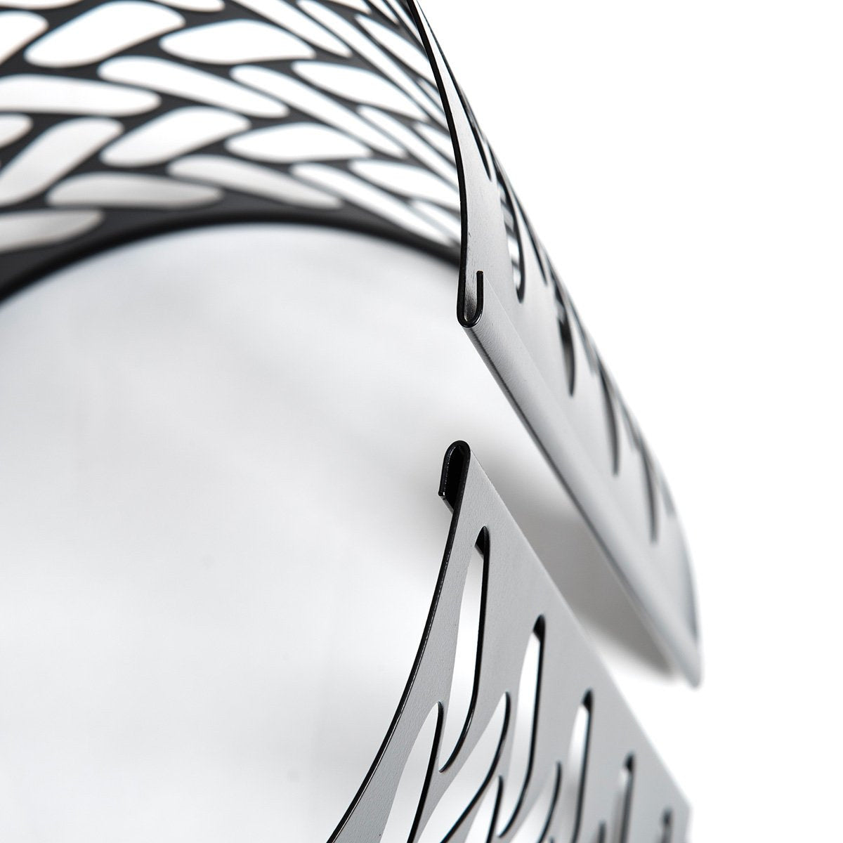 Narvi Stone Cage, 250 x 400 mm, detail