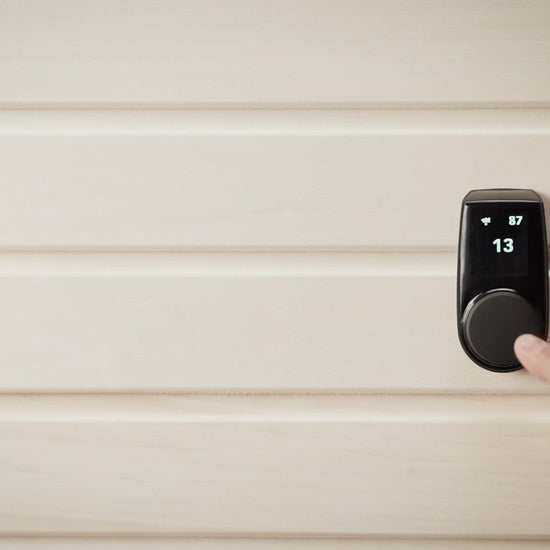 HUUM UKU sauna controller, video by HUUM