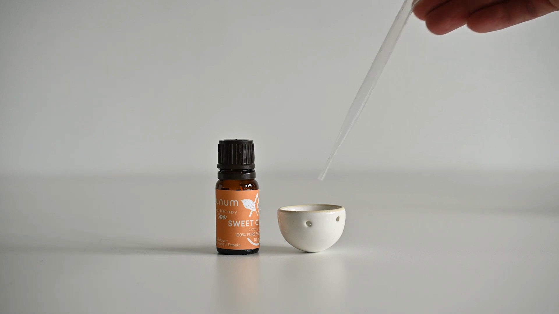 Saunum sauna aroma oil set, how to use it, video by Saunum