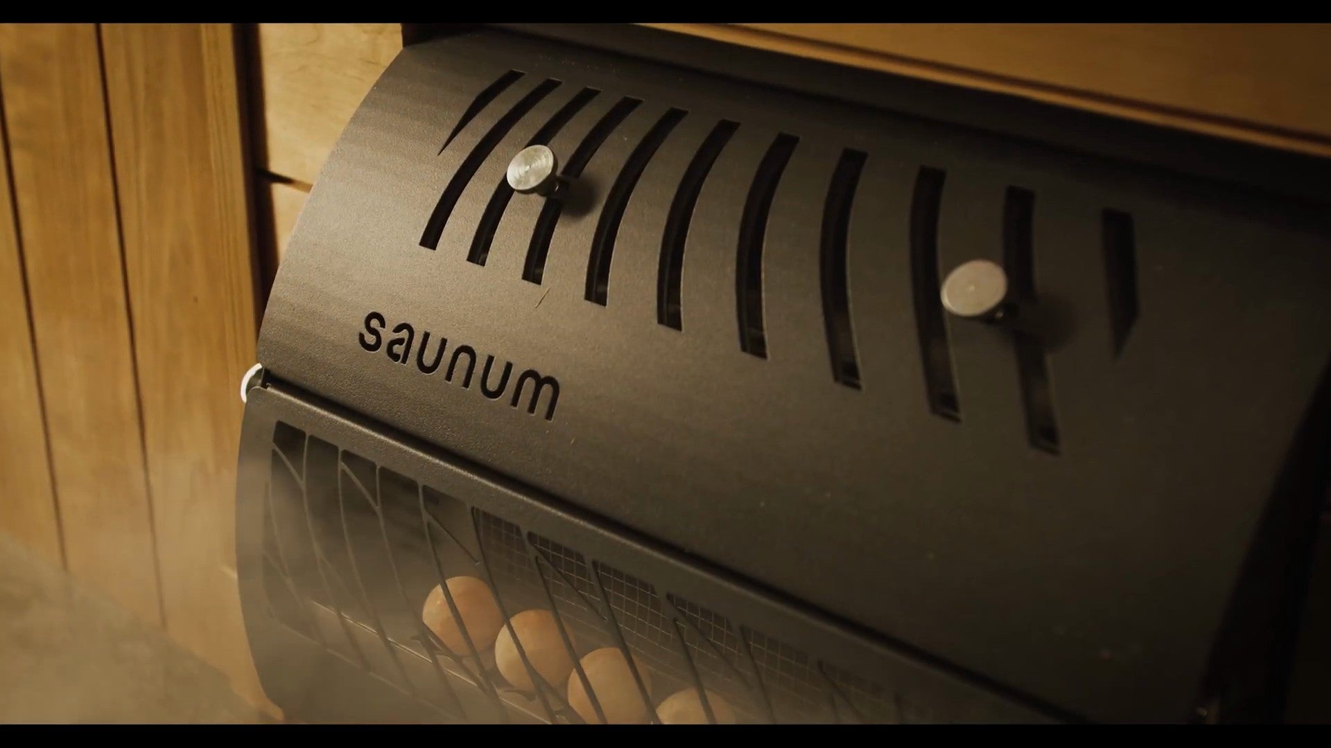 Saunum AirSolo Wall installation, video by Saunum