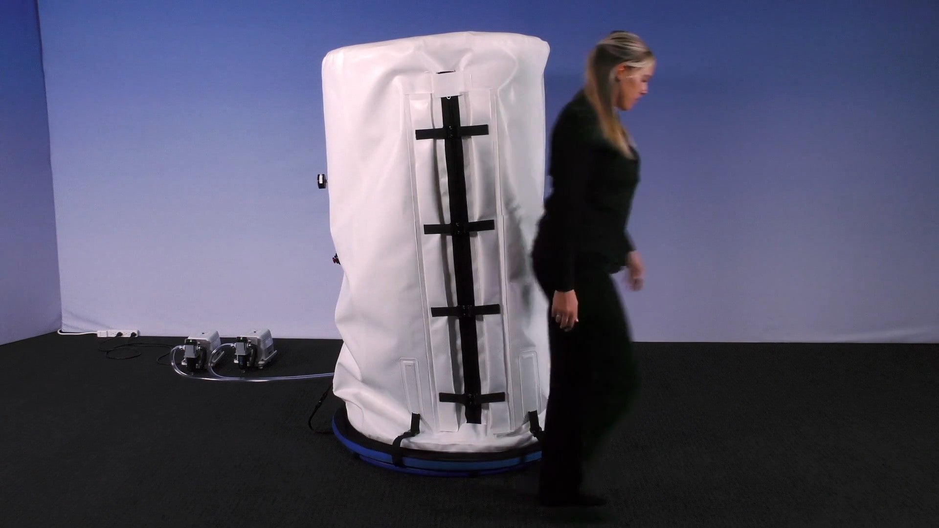 Summit to Sea Dive Vertical hyperbaric chamber setup, video by Summit to Sea
