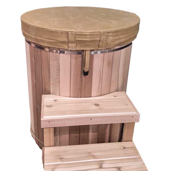The Baltic Plunge Tub with tan insulated vinyl cover and cedar steps on white