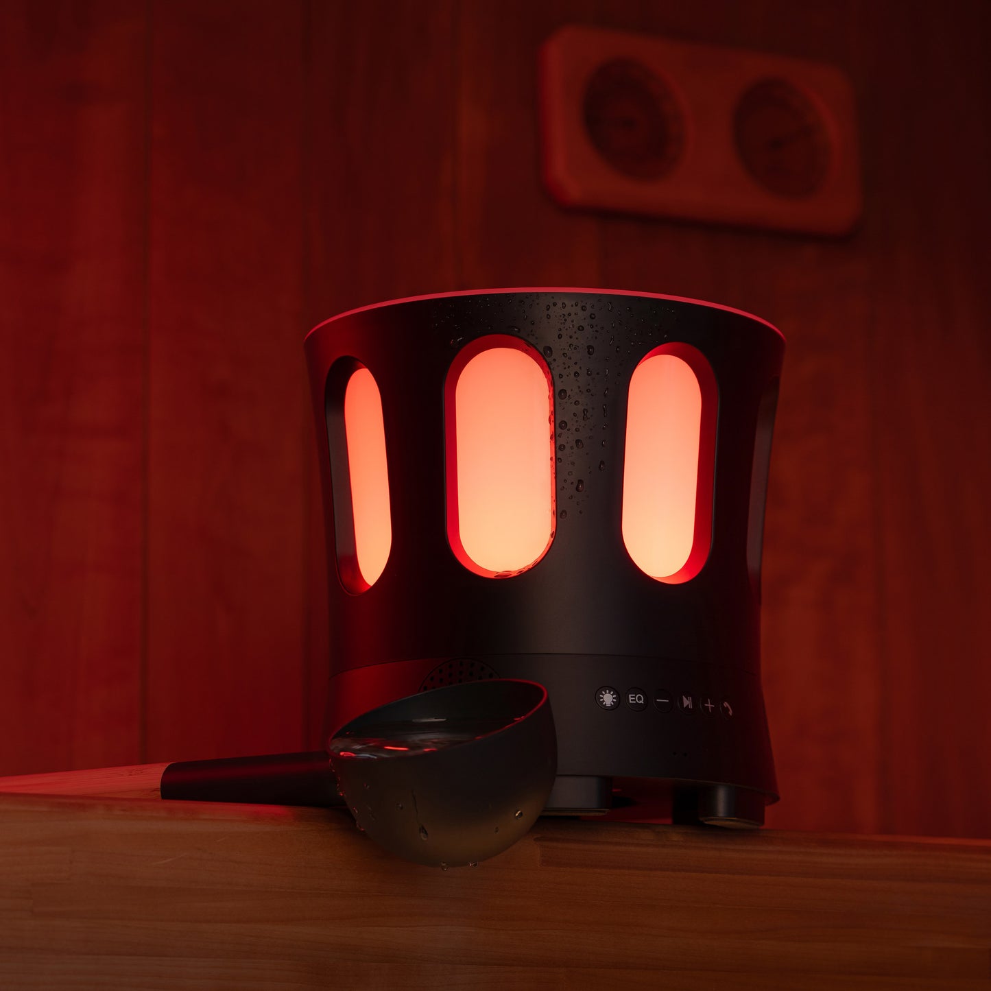 SaunaLife ZONE Bluetooth Sauna Bucket with Speaker and Lighting, view 3